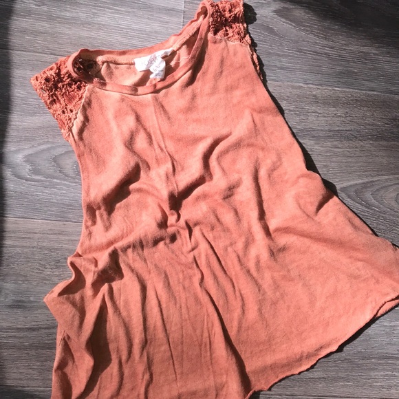 Tank Top - Picture 2 of 3